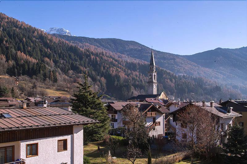 Beverly Alps Hotel & Spa Pinzolo Extérieur photo