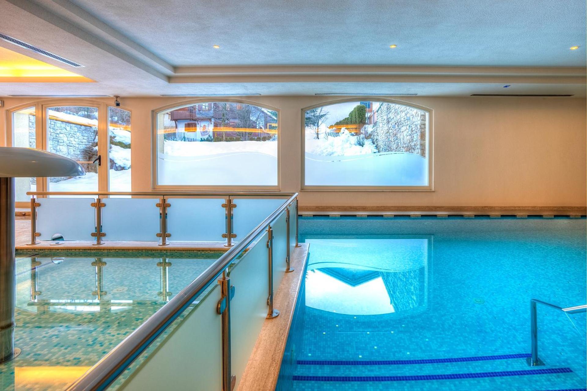 Beverly Alps Hotel & Spa Pinzolo Extérieur photo