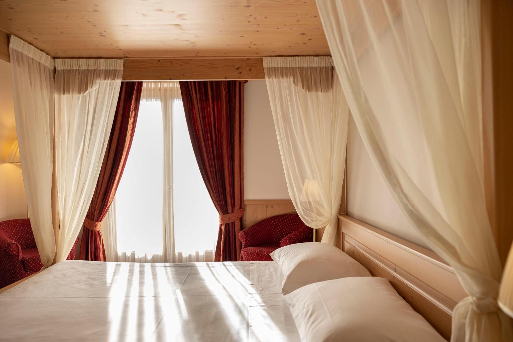 Beverly Alps Hotel & Spa Pinzolo Chambre photo