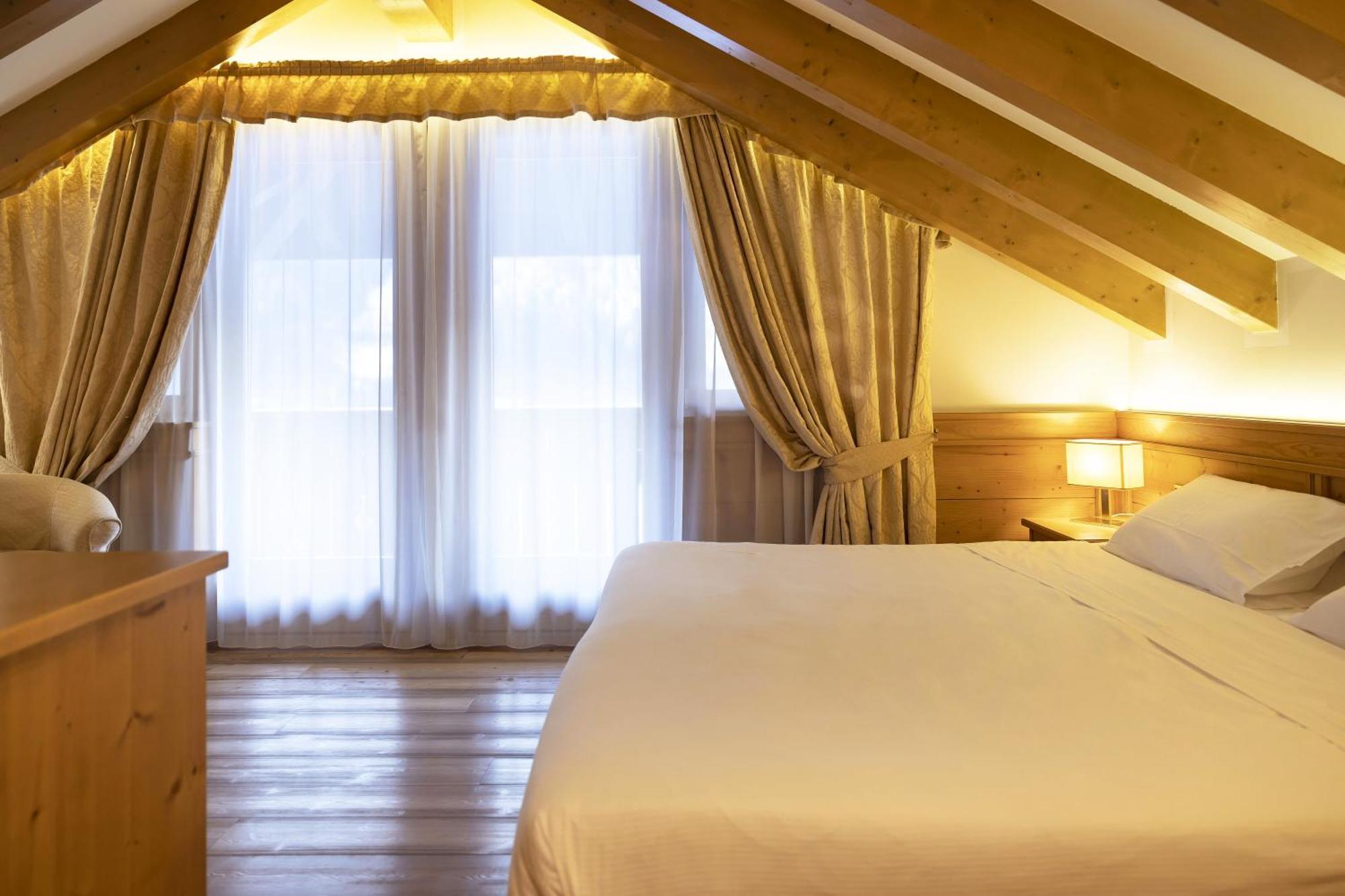 Beverly Alps Hotel & Spa Pinzolo Chambre photo